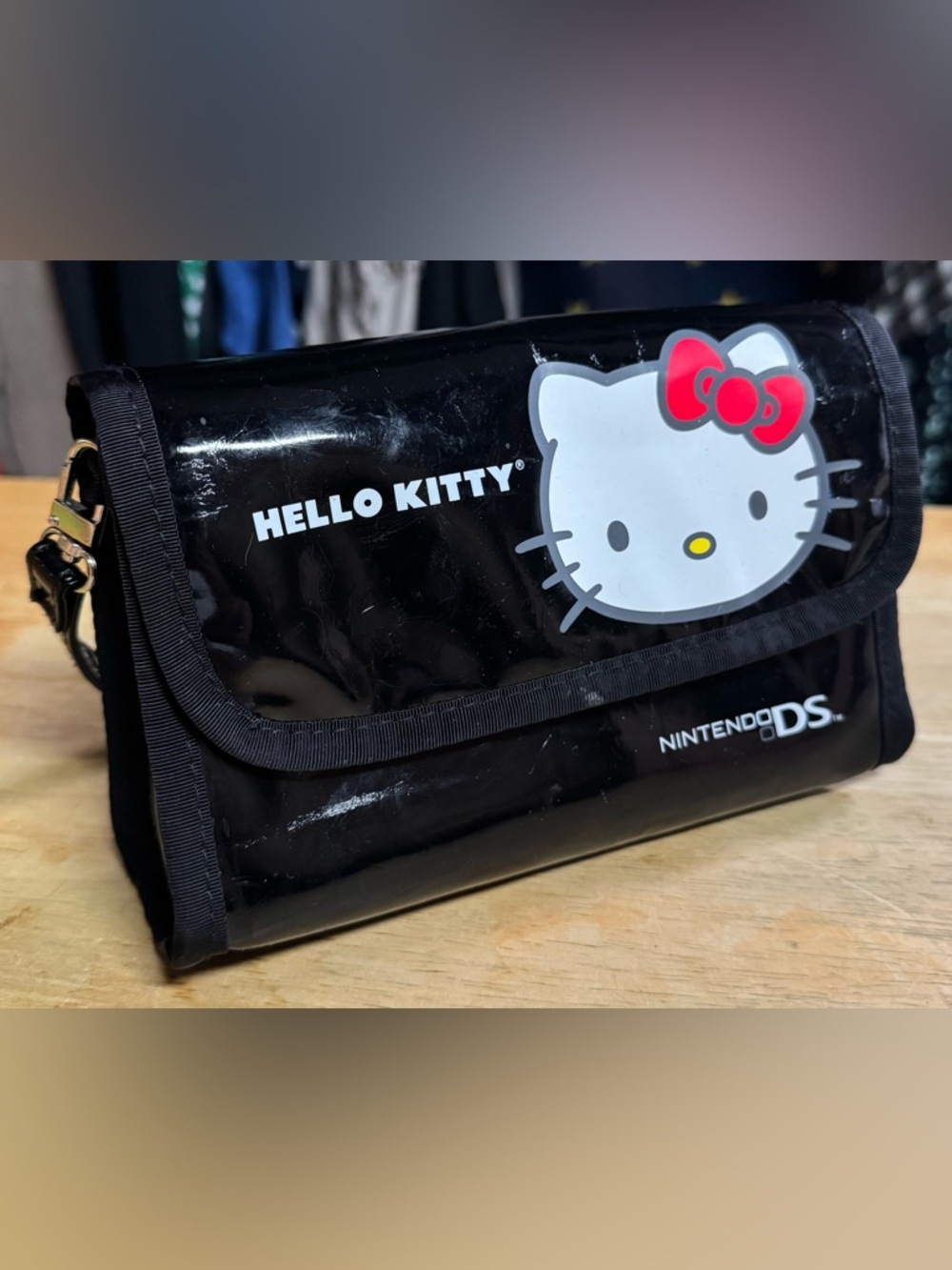 Hello Kitty Nintendo DS Travel case - Picture 2 of 7